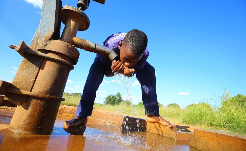 Nhu cầu sử dụng nước sạch cho các vấn đề thiết yếu hằng ngày ngày một tăng cao.