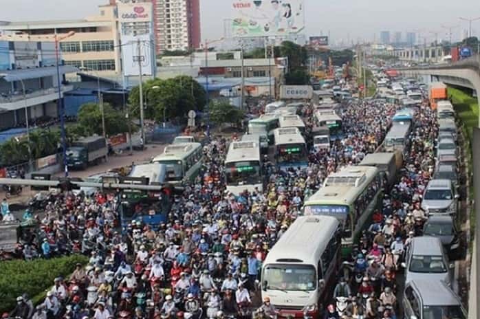 Hoạt động giao thông ở TP Hồ Chí Minh