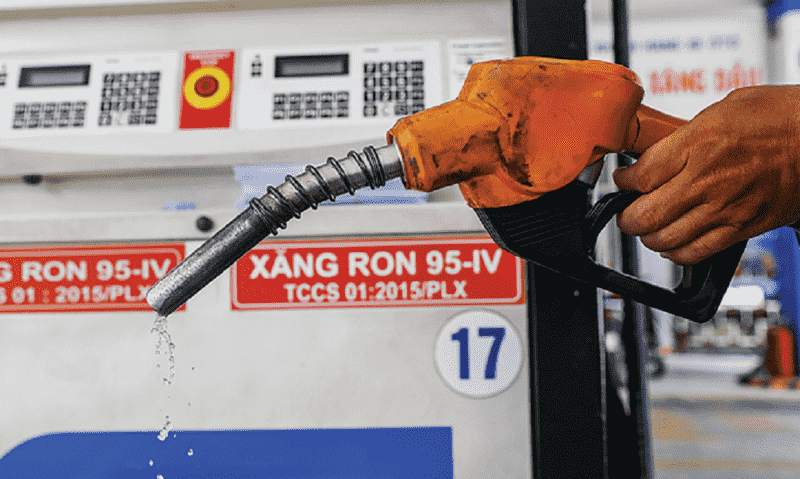 Giá xăng trong nước ngày mai có thể tiếp tục tăng?