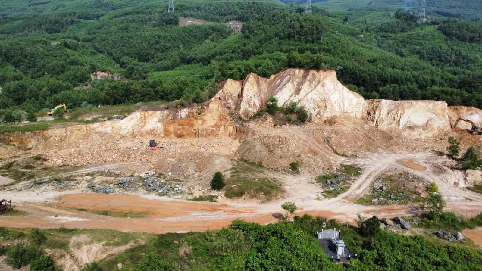 Quảng Nam: Đấu giá 22 mỏ đất san lấp, cát, đá làm vật liệu xây dựng