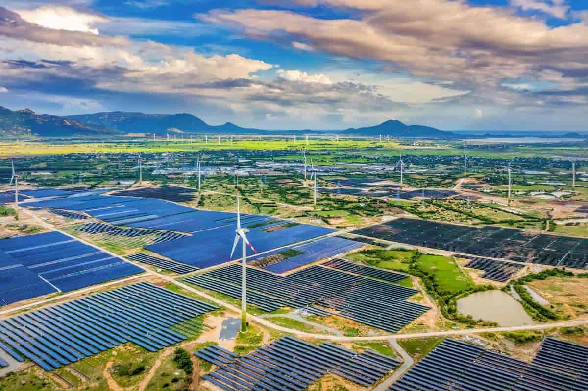 Điện năng lượng tái tạo chính thức được mua bán trực tiếp không cần qua EVN