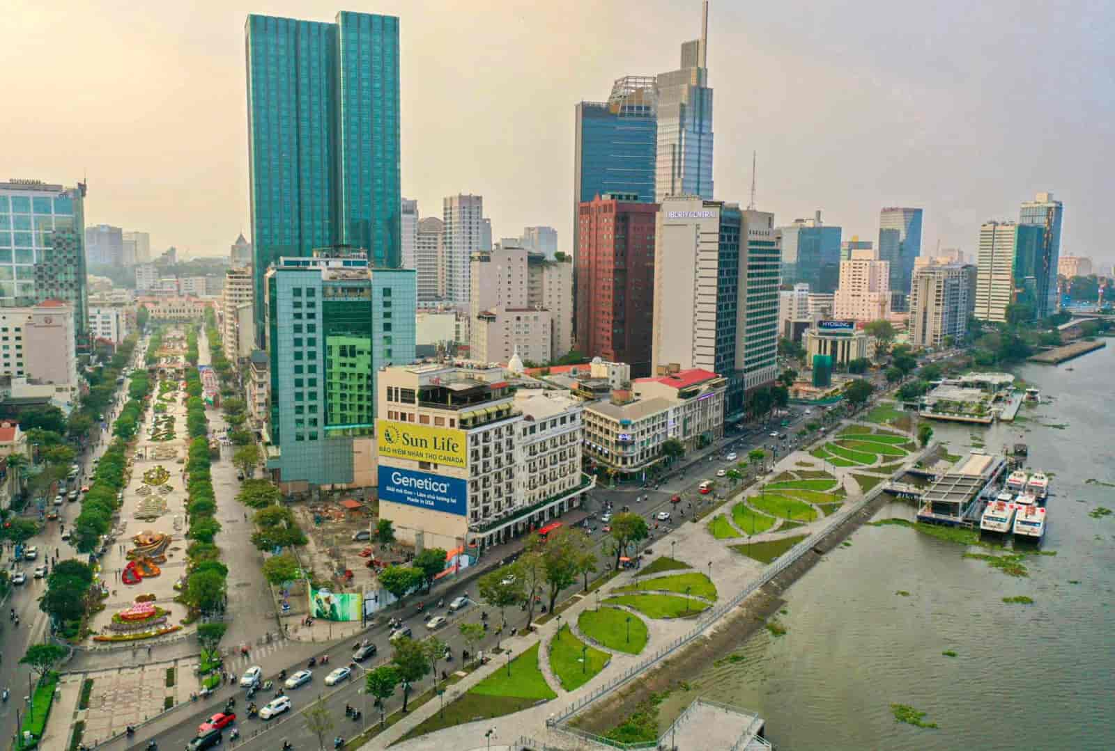 Thành phố Hồ Chí Minh bật dậy mạnh mẽ sau đại dịch Covid-19