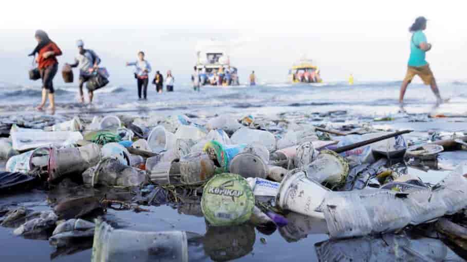 Chống ô nhiễm nhựa: Chọn nhựa tự phân huỷ hay cắt giảm sản phẩm nhựa?